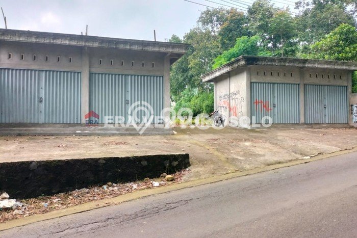 Komersial Dijual di Boyolali LT 1504m2 & LB 135m2 Lokasi Terbaik! Komersial Dijual di Boyolali LT 1504m2 & LB 135m2 Lokasi Terbaik!