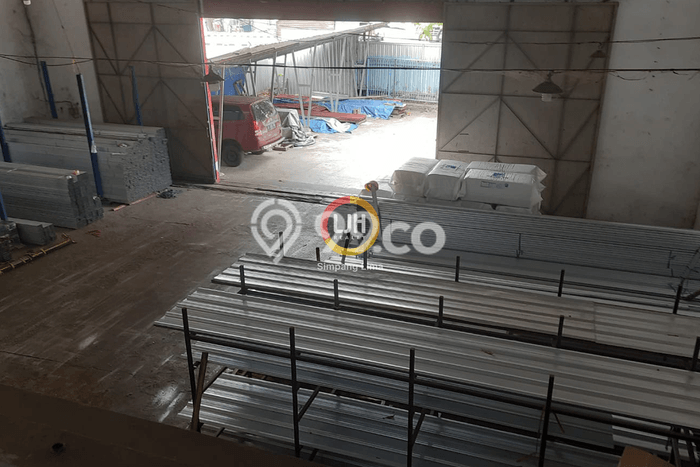 Gudang Disewa di Semarang dengan LB 600m2 Area Komersial Ramai Gudang Disewa di Semarang dengan LB 600m2 Area Komersial Ramai