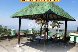Vila Kawasan Bandungan, Dimensi 650m2m², Ideal untuk hunian keluarga Vila Kawasan Bandungan, Dimensi 650m2m², Ideal untuk hunian keluarga
