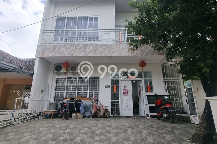 Rumah Modern 4 Kamar LT 135m2 di Tanjung Bunga Rumah Modern 4 Kamar LT 135m2 di Tanjung Bunga