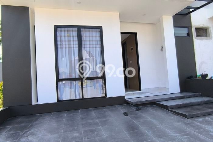 Jual Rumah Strategis Bagus Punya 3 KT di Makassar Makassar - Jual Rumah Strategis Bagus Punya 3 KT di Makassar Makassar -