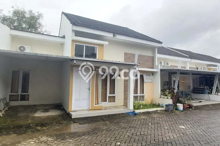 Rumah Strategis Modern Lb 50m2 di Mariso, Makassar Rumah Strategis Modern Lb 50m2 di Mariso, Makassar