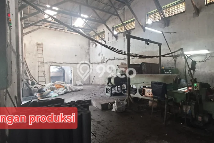 Gudang paling strategis disewakan di Bululawang Malang Gudang paling strategis disewakan di Bululawang Malang