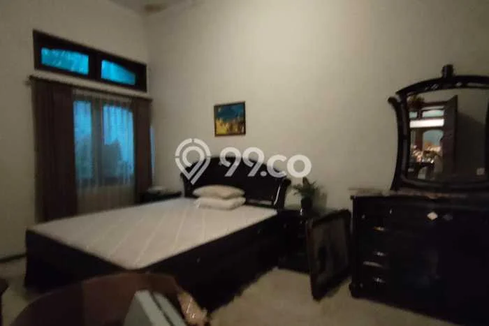 Rumah Disewakan Malang LT 430m2 LB 300m2 Kawasan Malang Kota Rumah Disewakan Malang LT 430m2 LB 300m2 Kawasan Malang Kota