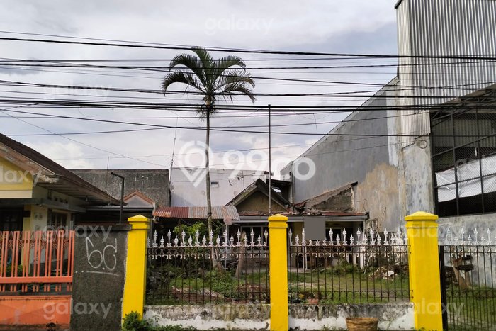 Hunian Elit LB 100m2 Siap Pakai Desain Elegan di Malang Kota, Malang Hunian Elit LB 100m2 Siap Pakai Desain Elegan di Malang Kota, Malang