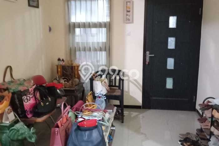 Rumah Modern Cantik 2 KT Siap Huni di Pakis Rumah Modern Cantik 2 KT Siap Huni di Pakis