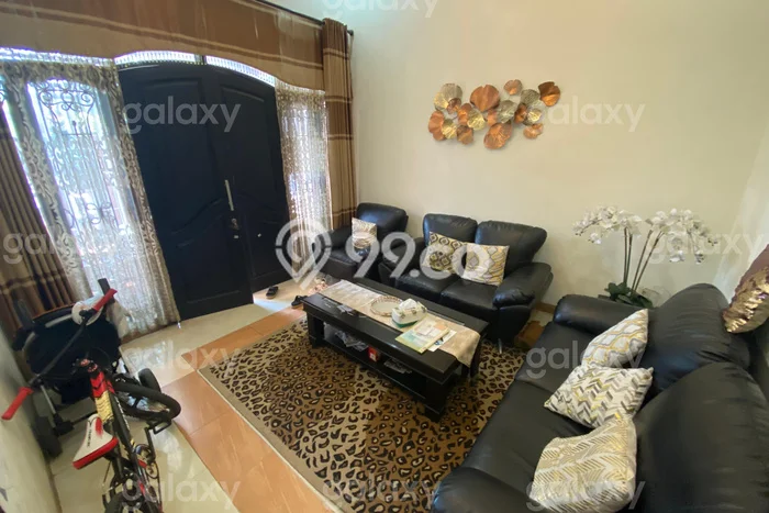 Rumah Sewa Malang LT 227m2 LB 175m2 Kawasan Malang Kota Rumah Sewa Malang LT 227m2 LB 175m2 Kawasan Malang Kota