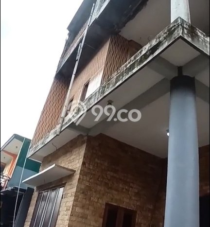 For Sale Rumah 9 Kamar Lokasi Ideal Nyaman dan Strategis di Karangploso For Sale Rumah 9 Kamar Lokasi Ideal Nyaman dan Strategis di Karangploso