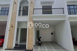 For Sale Rumah 3 Kamar Lokasi Strategis Nyaman dan Strategis di Jagakarsa For Sale Rumah 3 Kamar Lokasi Strategis Nyaman dan Strategis di Jagakarsa