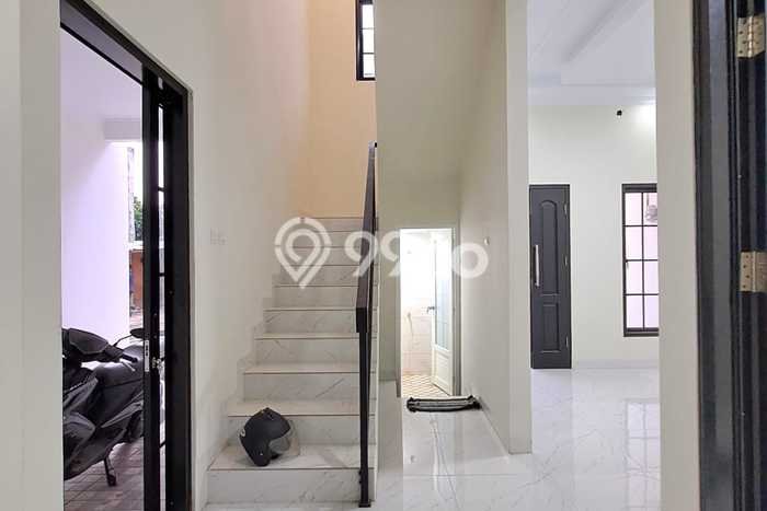 Jual Rumah Minimalis Bagus Punya 3 KT di Pancoran Mas Depok SHM Jual Rumah Minimalis Bagus Punya 3 KT di Pancoran Mas Depok SHM