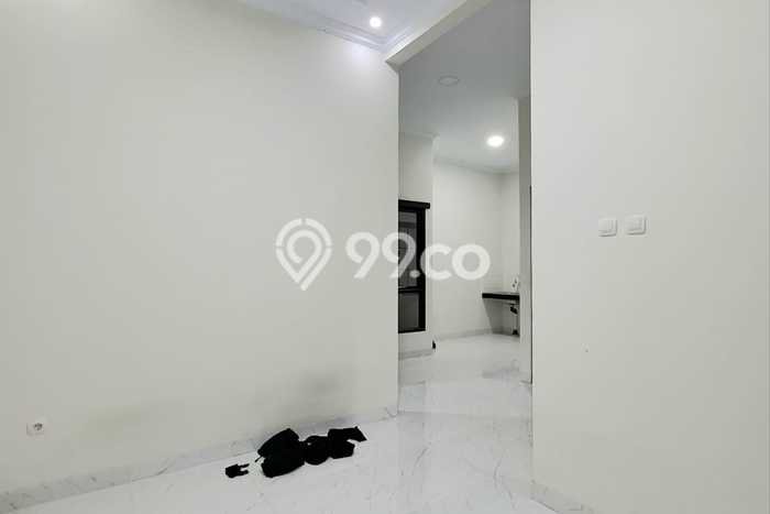 Jual Rumah Minimalis Bagus Punya 3 KT di Pancoran Mas Depok SHM Jual Rumah Minimalis Bagus Punya 3 KT di Pancoran Mas Depok SHM