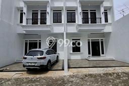 Dijual Rumah Strategis Bagus Punya 4 KT di Cilandak Jakarta Selatan SHM Dijual Rumah Strategis Bagus Punya 4 KT di Cilandak Jakarta Selatan SHM
