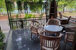Rumah Mewah LB 500m2 Siap Huni Desain Elegan di BSD The Green, Tangerang Rumah Mewah LB 500m2 Siap Huni Desain Elegan di BSD The Green, Tangerang