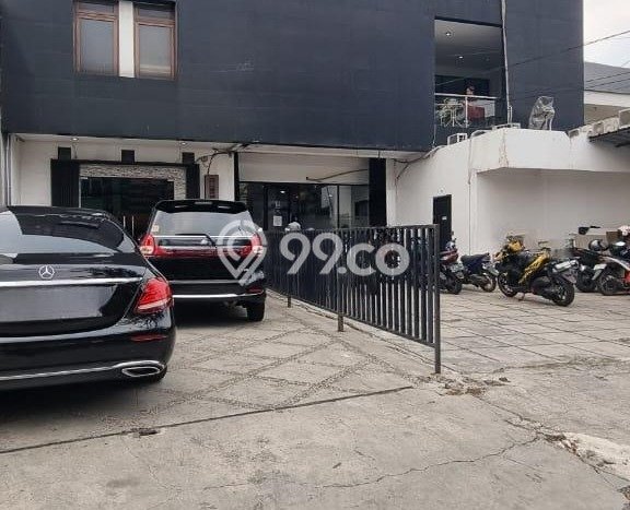 Unit Ruko Dijual di Jakarta Selatan LT 150m2 & LB 360m2 Unit Ruko Dijual di Jakarta Selatan LT 150m2 & LB 360m2