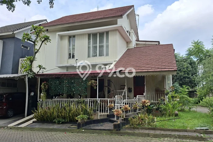 Ready to Use! Luxury House LT 168m2 Desain Elegan di Bintaro Ready to Use! Luxury House LT 168m2 Desain Elegan di Bintaro