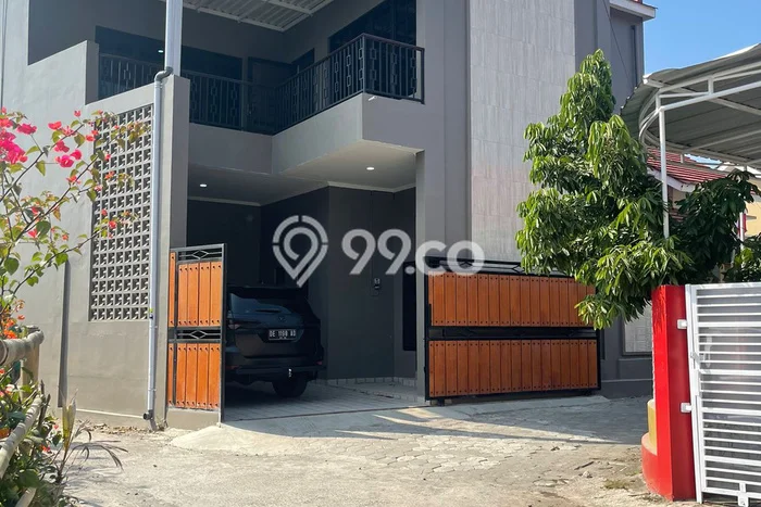Kost Dijual di Sidoarum dengan 6 KT dan Luas 100m2 Kost Dijual di Sidoarum dengan 6 KT dan Luas 100m2