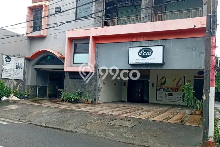 Komersial Dijual di Jagakarsa Jakarta Selatan dengan LB 200m2 Komersial Dijual di Jagakarsa Jakarta Selatan dengan LB 200m2