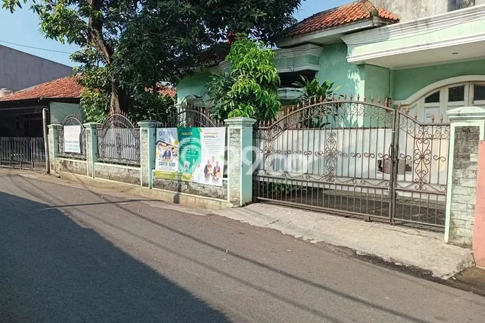 Jual Rumah Modern 4 KT di Pesanggrahan, Jakarta Barat Jual Rumah Modern 4 KT di Pesanggrahan, Jakarta Barat