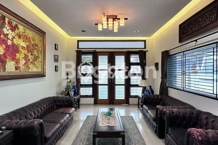 Hot Offer Hunian Mewah Ideal dan Luas di Kebon Jeruk, Jakarta Barat Hot Offer Hunian Mewah Ideal dan Luas di Kebon Jeruk, Jakarta Barat