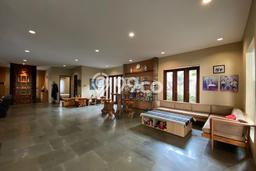 KESEMPATAN TERBAIK! Bisa KPR Rumah Modern lokasi , Bandung, Luas 675m2m² LB 500m2m² KESEMPATAN TERBAIK! Bisa KPR Rumah Modern lokasi , Bandung, Luas 675m2m² LB 500m2m²