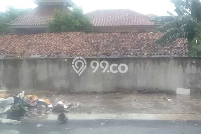 Tanah Strategis Kawasan Jagakarsa, Luas 300m², Disewakan Tanah Strategis Kawasan Jagakarsa, Luas 300m², Disewakan