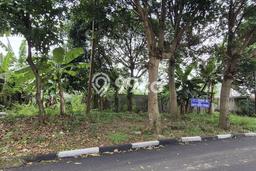 Tanah Dijual Lokasi Pamulang, Tangerang Selatan dengan Luas Tanah 402m2 dan Status SHM Tanah Dijual Lokasi Pamulang, Tangerang Selatan dengan Luas Tanah 402m2 dan Status SHM
