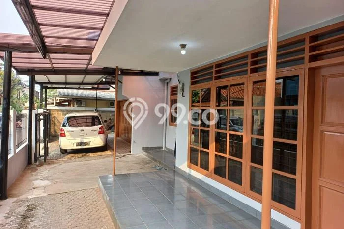 Dijual Hunian Rumah Terawat 3 KT di Pondok Bambu, Jakarta Timur Dijual Hunian Rumah Terawat 3 KT di Pondok Bambu, Jakarta Timur