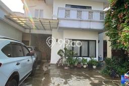 Ready to Use! Luxury House LT 190m2 Desain Elegan di Fatmawati Ready to Use! Luxury House LT 190m2 Desain Elegan di Fatmawati