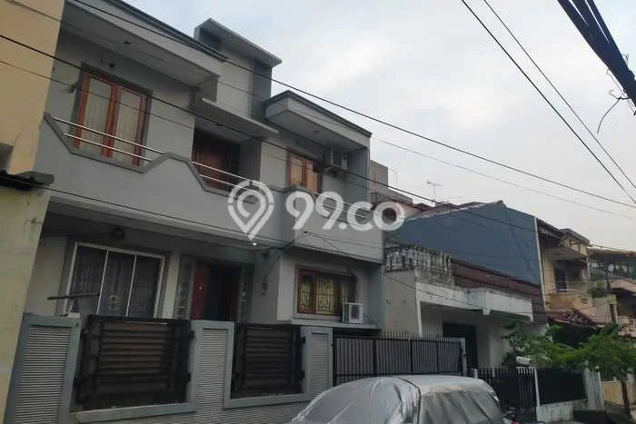 Dijual Rumah Mewah Megah Dengan View Eksklusif di Tomang, Jakarta Barat Dijual Rumah Mewah Megah Dengan View Eksklusif di Tomang, Jakarta Barat