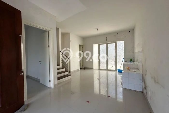Rumah Cantik Siap Pakai Di Wiyung Luas 93m2 Aman Rumah Cantik Siap Pakai Di Wiyung Luas 93m2 Aman