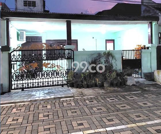 Rumah Modern 3 KT di Lidah Kulon Surabaya Rumah Modern 3 KT di Lidah Kulon Surabaya
