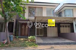 Rumah Disewakan Surabaya LT 180m2 LB 218m2 Kawasan Lidah Kulon Rumah Disewakan Surabaya LT 180m2 LB 218m2 Kawasan Lidah Kulon