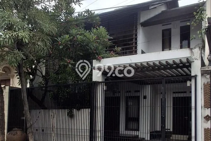For Sale Rumah Mewah Exclusive di Semampir, Surabaya For Sale Rumah Mewah Exclusive di Semampir, Surabaya