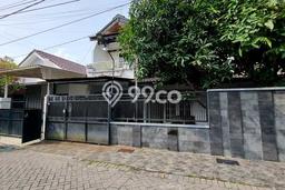 For Sale Hunian Rumah Terawat 5 KT di Babatan, Surabaya For Sale Hunian Rumah Terawat 5 KT di Babatan, Surabaya