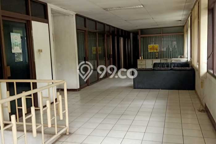 Area Ramai! Pabrik Dijual di Lembang untuk Bisnis Luas Bangunan 3000m2 Area Ramai! Pabrik Dijual di Lembang untuk Bisnis Luas Bangunan 3000m2