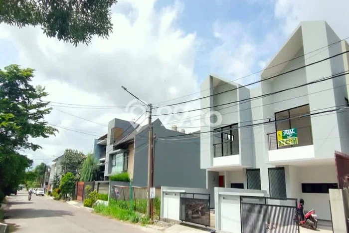 Dijual Rumah Eksklusif 3 KT di Holis Cigondewah, Bandung Dijual Rumah Eksklusif 3 KT di Holis Cigondewah, Bandung