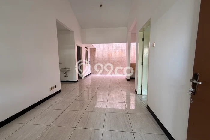 Disewakan! Rumah 3 Kamar Tidur &
1 Kamar Mandi di Kota Baru Parahyangan, Bandung Disewakan! Rumah 3 Kamar Tidur &
1 Kamar Mandi di Kota Baru Parahyangan, Bandung