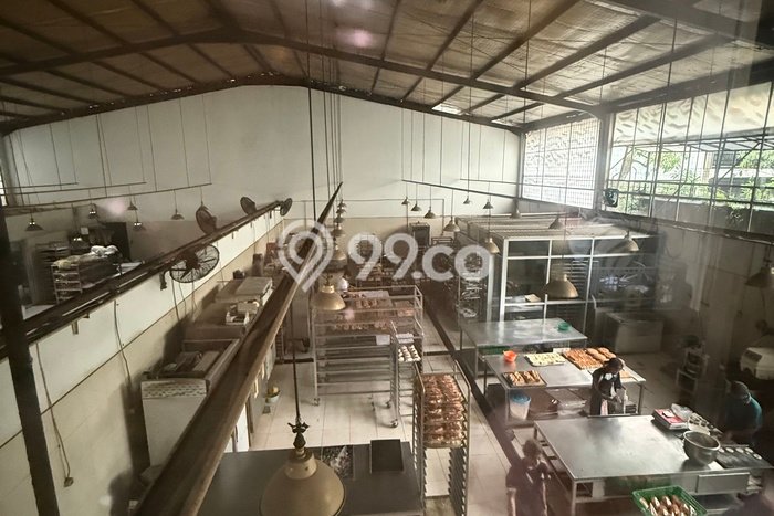 Pabrik Dijual di Prime Area Bandung Luas 700m2 Pabrik Dijual di Prime Area Bandung Luas 700m2