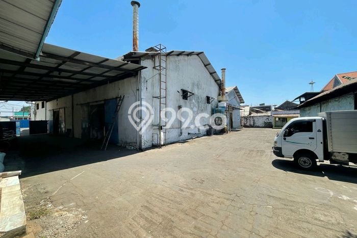 Gudang Dijual di Rungkut Surabaya dengan LB 1800m2 Gudang Dijual di Rungkut Surabaya dengan LB 1800m2