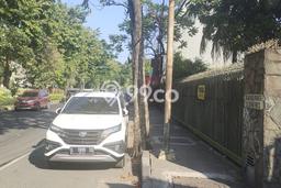 Rumah Mewah Siap Huni LT 1602m2 di Tegalsari, Surabaya Rumah Mewah Siap Huni LT 1602m2 di Tegalsari, Surabaya