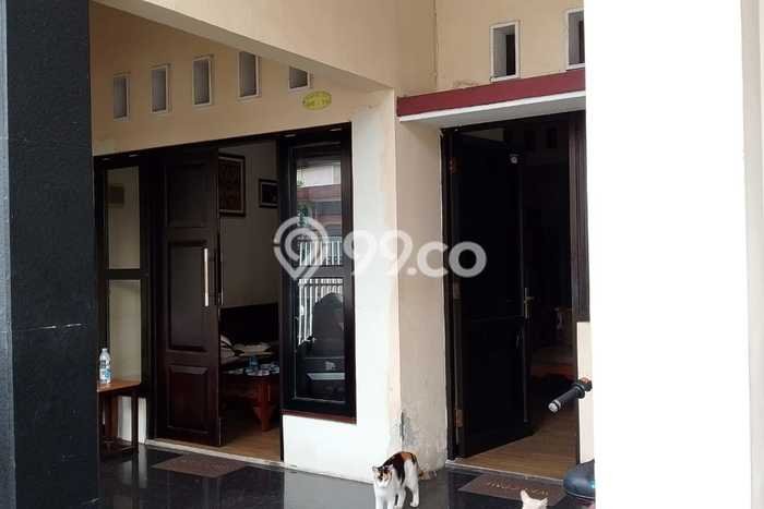 Rumah Mewah Dijual LT 180m2 di Buduran, Sidoarjo Rumah Mewah Dijual LT 180m2 di Buduran, Sidoarjo