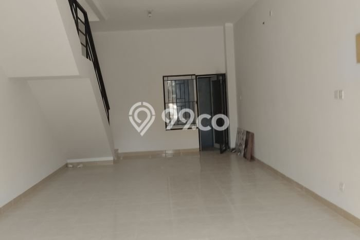 Disewakan Ruko di Kawasan Ramai Gading Serpong Luas 162m2 Disewakan Ruko di Kawasan Ramai Gading Serpong Luas 162m2