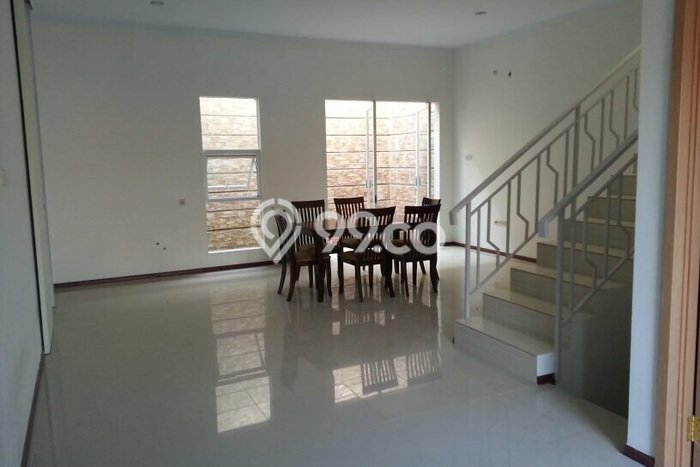 Rumah Elit Modern Tanpa Renovasi di Tomang Jakarta Barat Rumah Elit Modern Tanpa Renovasi di Tomang Jakarta Barat