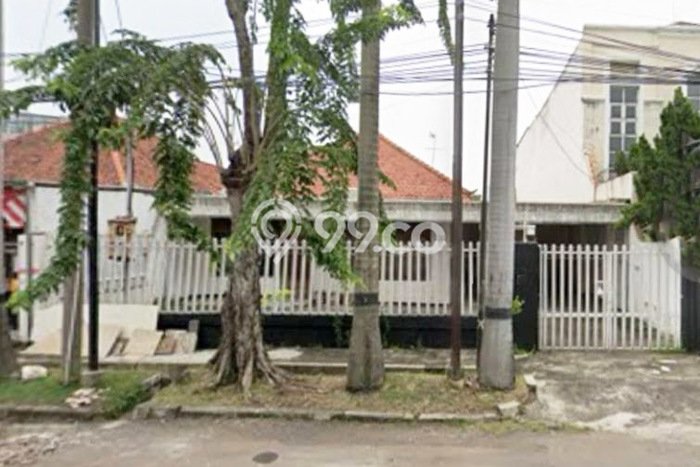Komersial Dijual di Tegalsari Surabaya dengan Luas Bangunan 200m2 Komersial Dijual di Tegalsari Surabaya dengan Luas Bangunan 200m2