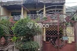 Rumah Elit Modern Tanpa Renovasi di Dukuh Kupang Surabaya Rumah Elit Modern Tanpa Renovasi di Dukuh Kupang Surabaya