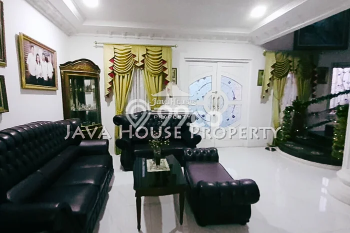 Rumah Elit LB 85m2 Siap Huni Desain Elegan di Pondok Kelapa, Jakarta Timur Rumah Elit LB 85m2 Siap Huni Desain Elegan di Pondok Kelapa, Jakarta Timur