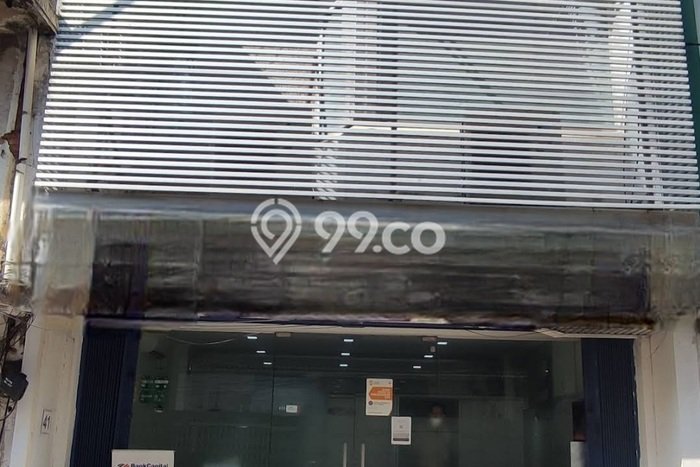 Dijual Ruko Strategis di , Luas 150m2m², Jalan Utama, Kawasan Komersial Dijual Ruko Strategis di , Luas 150m2m², Jalan Utama, Kawasan Komersial