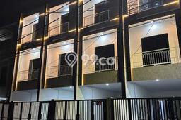Hunian Elit LB 180m2 Siap Pakai Desain Elegan di Tanjung Duren, Jakarta Barat Hunian Elit LB 180m2 Siap Pakai Desain Elegan di Tanjung Duren, Jakarta Barat