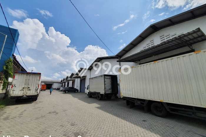 Unit Gudang Disewa Lokasi Taman, Sidoarjo Spesifikasi Luas Bangunan 600m2 Unit Gudang Disewa Lokasi Taman, Sidoarjo Spesifikasi Luas Bangunan 600m2