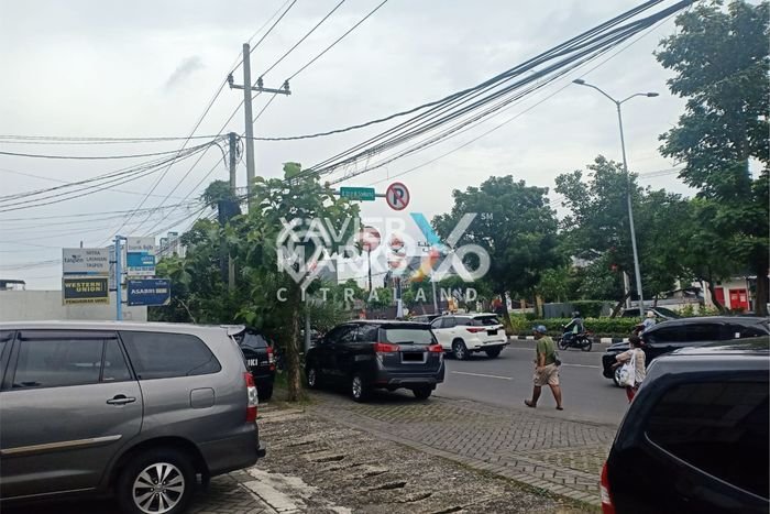 FOR SALE! Ruko di Mulyorejo Surabaya, LT 135m2, LB 92m2 FOR SALE! Ruko di Mulyorejo Surabaya, LT 135m2, LB 92m2